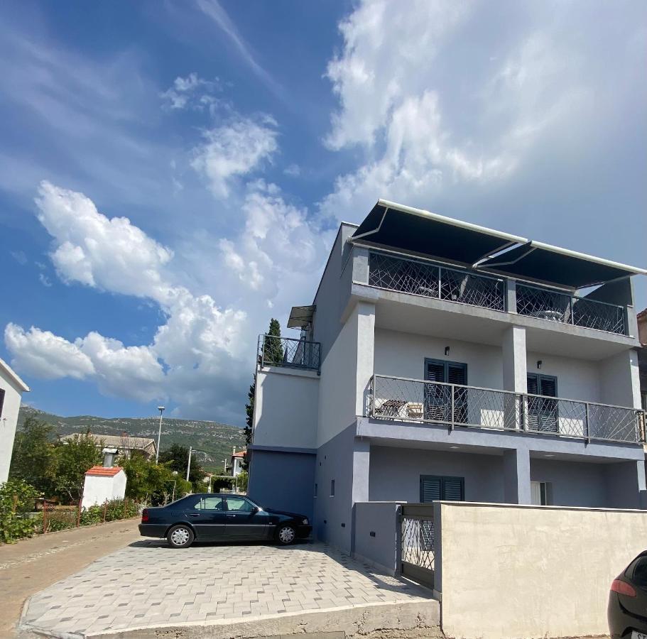 Apartments Ena Каштела Экстерьер фото
