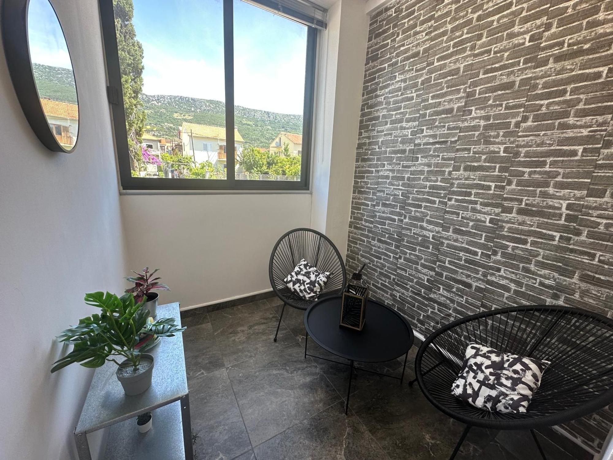 Apartments Ena Каштела Экстерьер фото